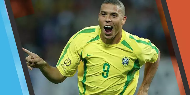 Người ngoài hành tinh Ronaldo Nazario là cơn ác mộng với mọi hàng thủ